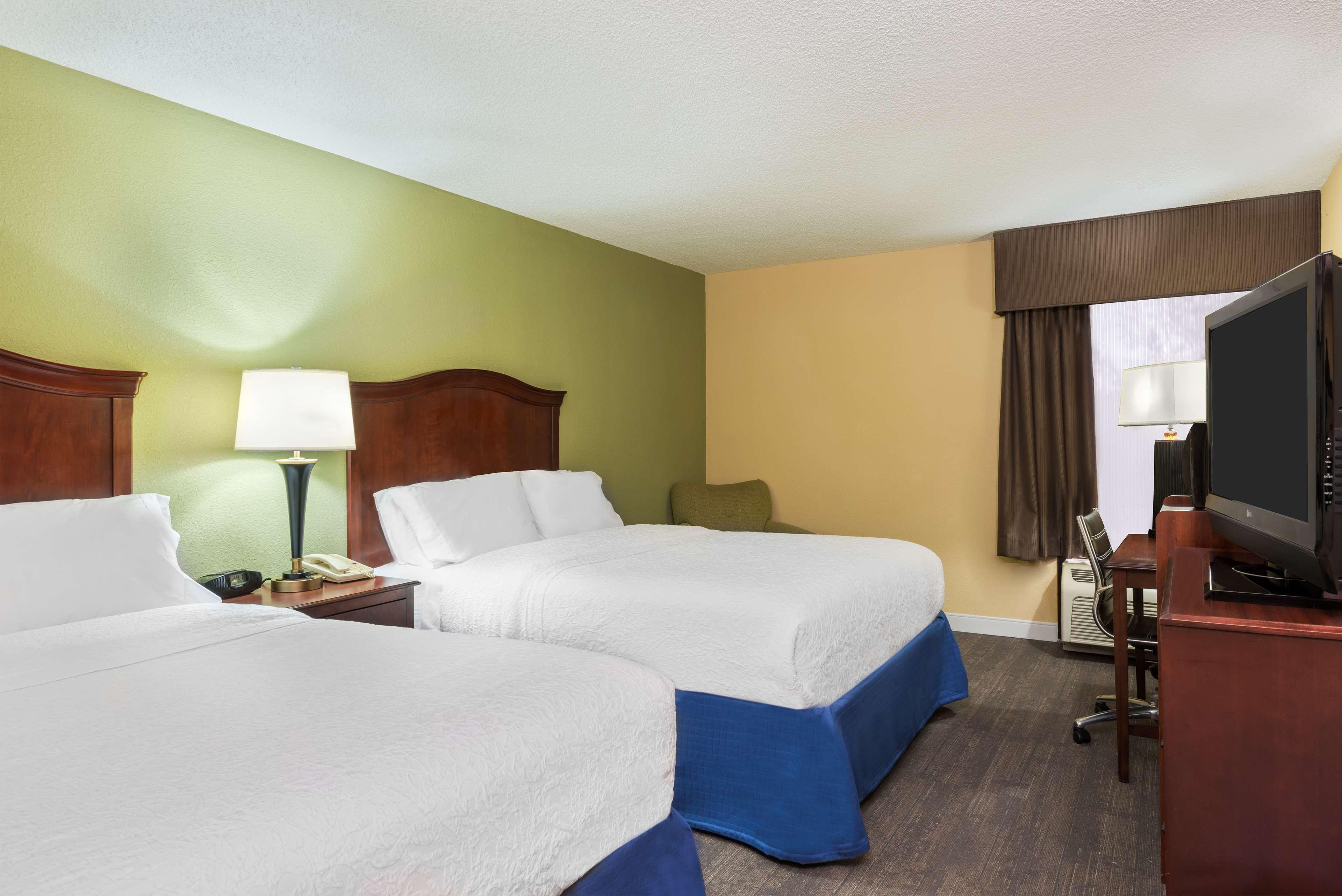 Hampton Inn Raleigh Cary Exterior foto