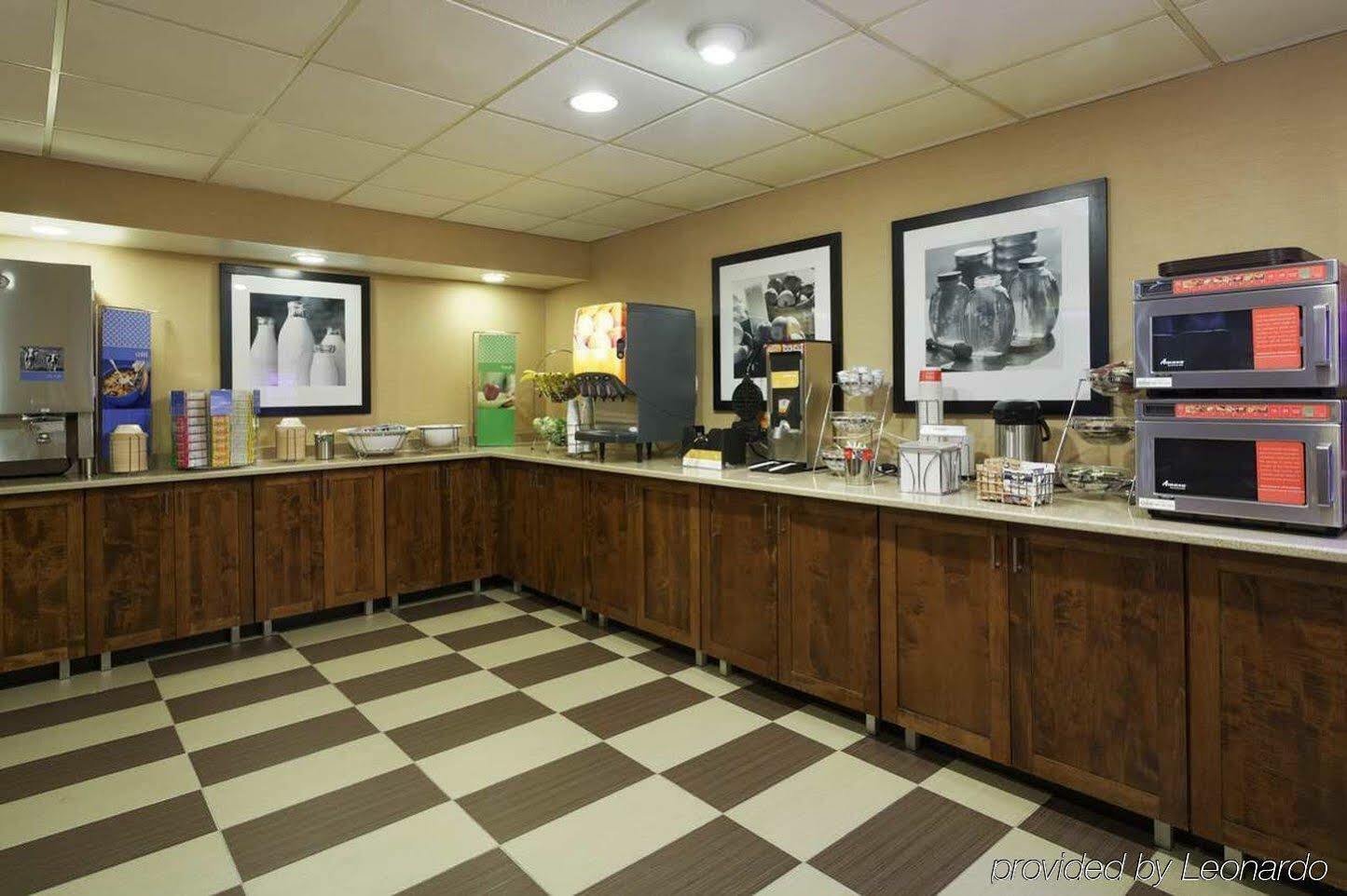 Hampton Inn Raleigh Cary Exterior foto